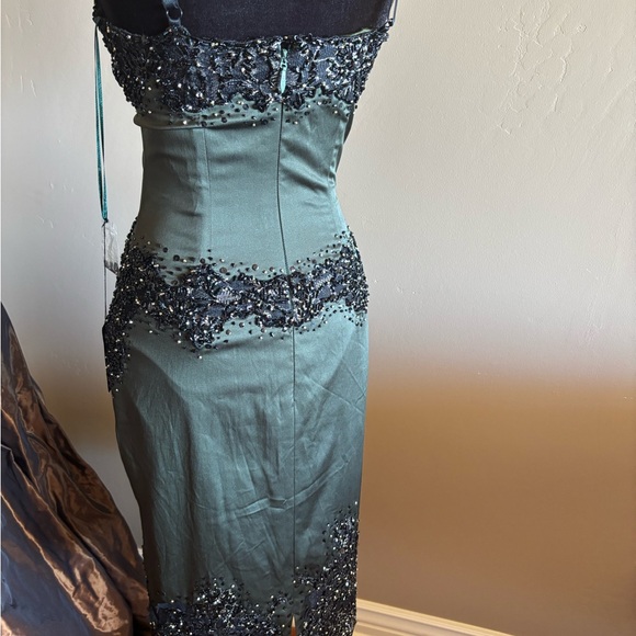 Mandalay green  Black Embellished Dress - Picture 11 of 12